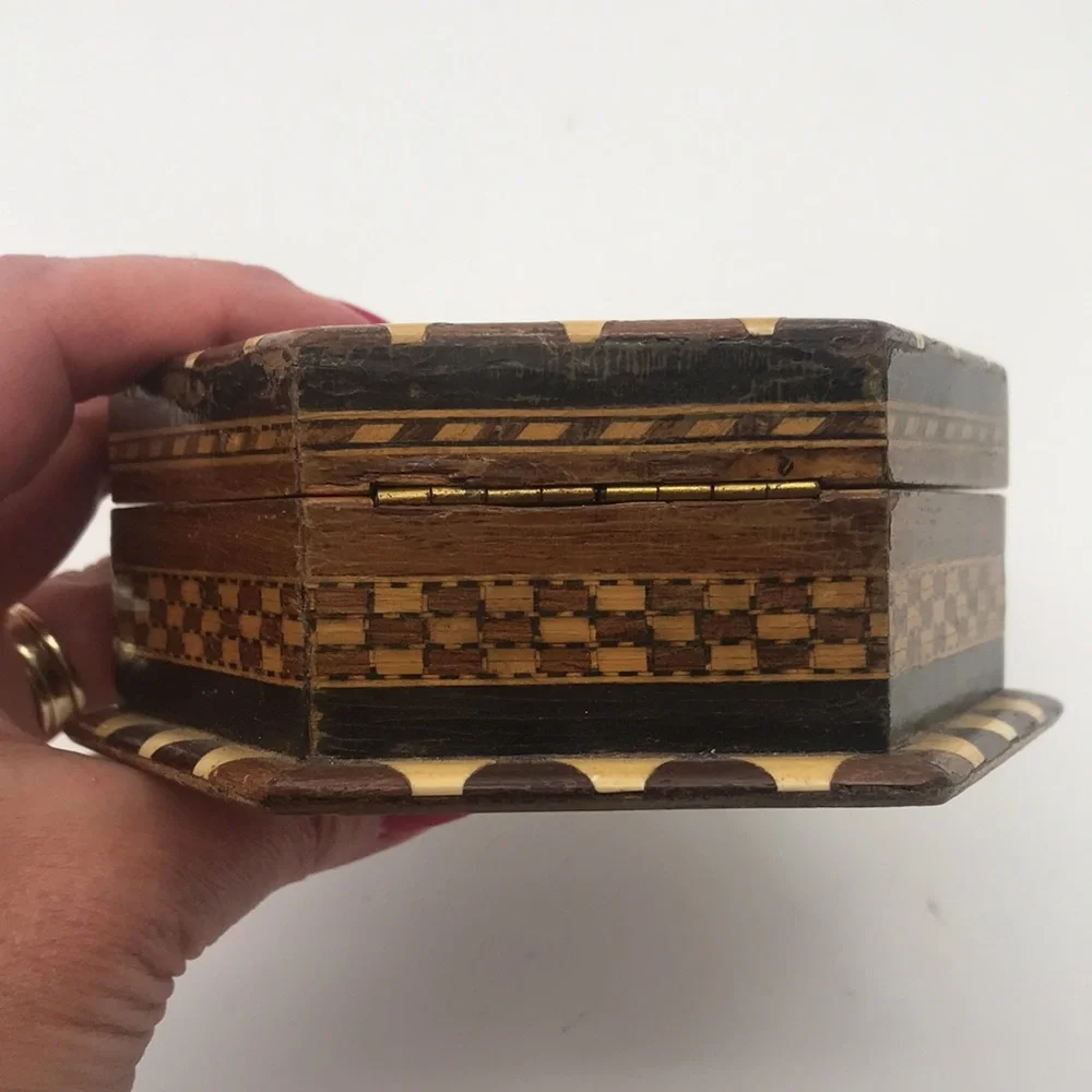 VTG Hexagonal Trinket‎ Box w/ Wood Inlay Made in Granada Spain
